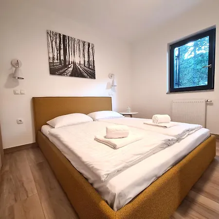 Alpine Escape Golte Appartement Mozirje
