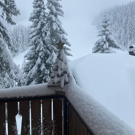 Alpine Escape Golte アパート モジリェ