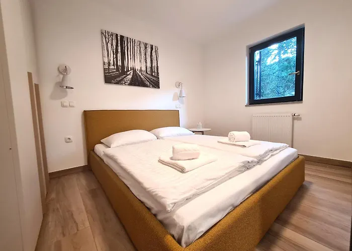 Alpine Escape Golte Apartment Mozirje